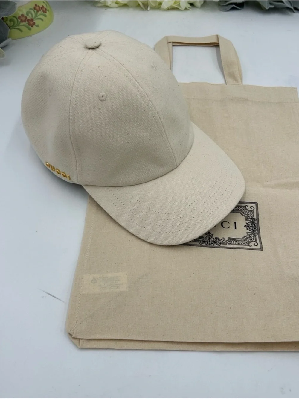 Gucci, gold logo Cream Canvas Baseball Cap size XL made in Italy